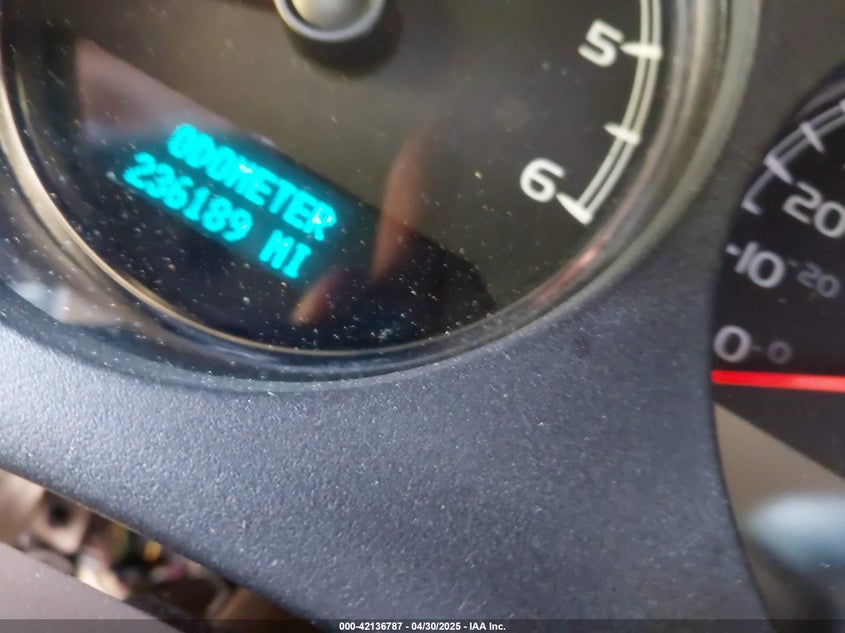 2009 CHEVROLET SILVERADO 1500 VIN: 3GCEK33399G212136