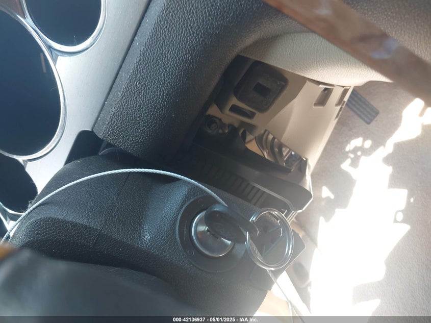 2011 Buick Enclave 1Xl VIN: 5GAKRBED5BJ157107 Lot: 42136937