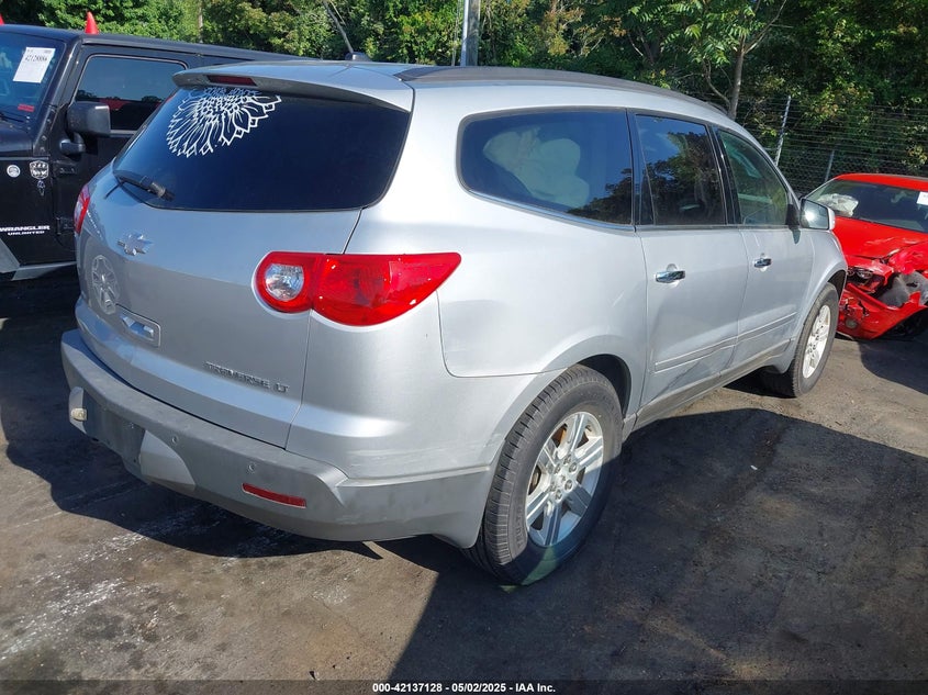 2011 CHEVROLET TRAVERSE VIN: 1GNKVJED4BJ303590