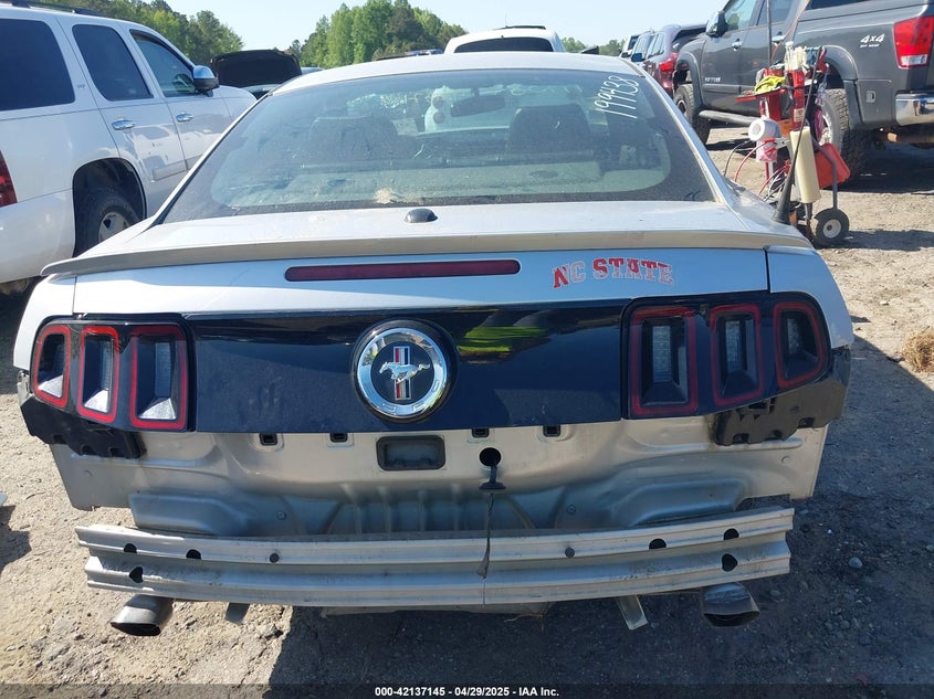 2014 Ford Mustang V6 Premium VIN: 1ZVBP8AM3E5282419 Lot: 42137145