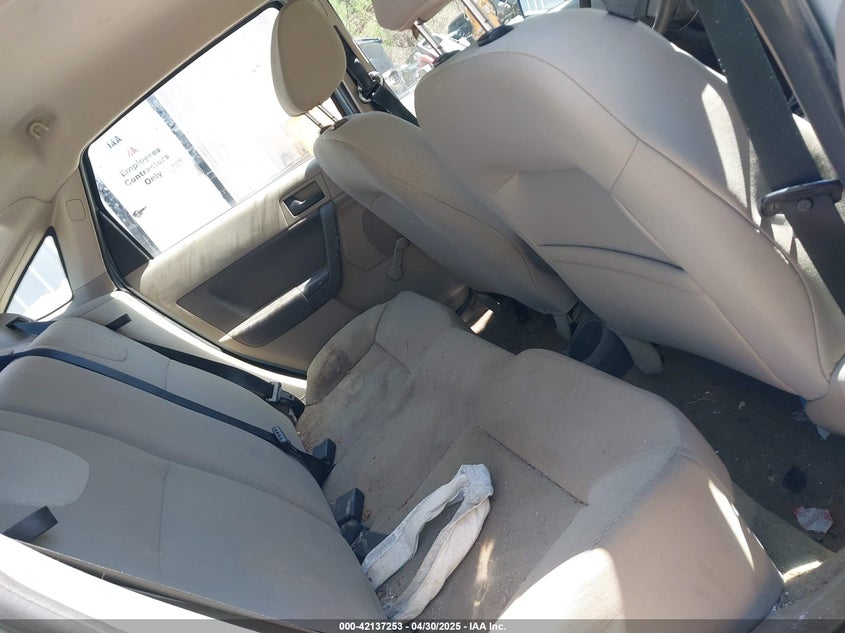 2008 FORD FOCUS VIN: 1FAHP34N48W255674