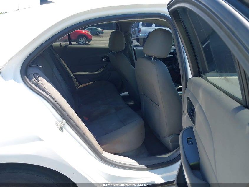 2013 CHEVROLET MALIBU VIN: 1G11B5SA9DF125222