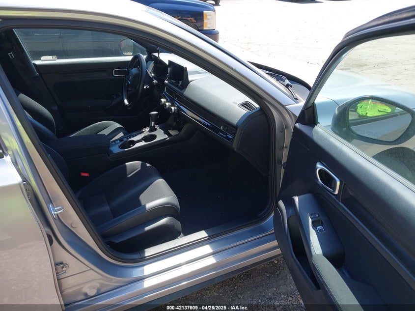 2022 HONDA CIVIC VIN: 19XFL2H88NE003878