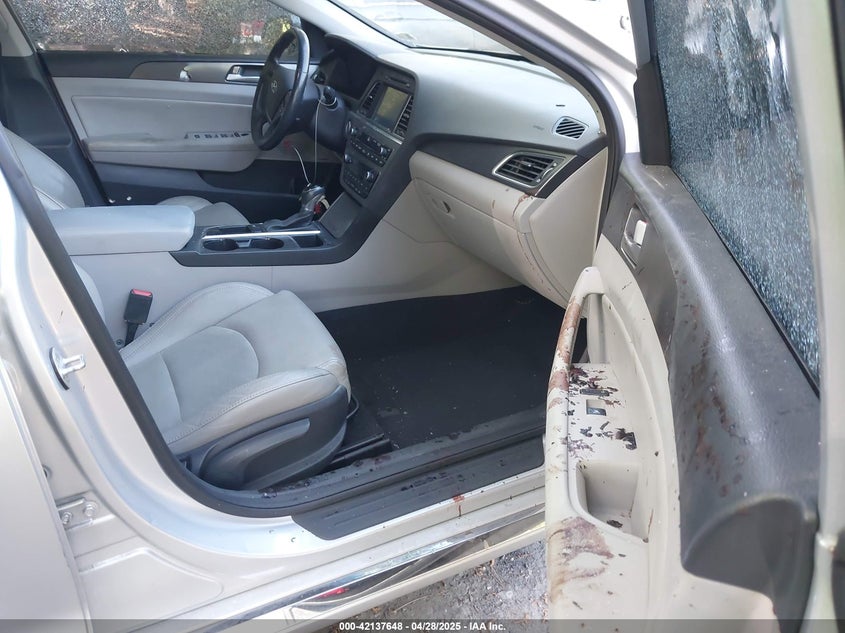 2016 HYUNDAI SONATA VIN: 5NPE34AF6GH335980