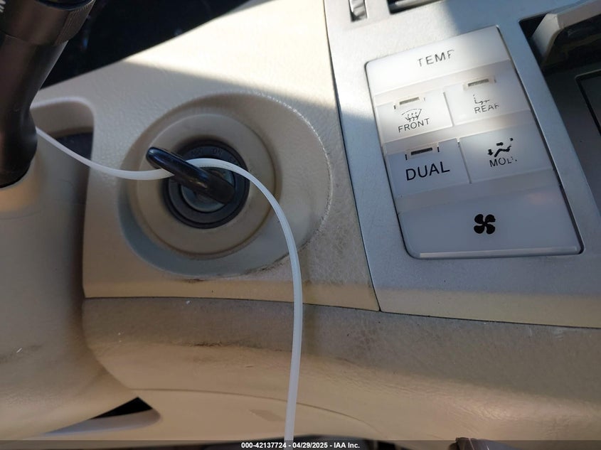 2007 TOYOTA AVALON VIN: 4T1BK36B37U223029