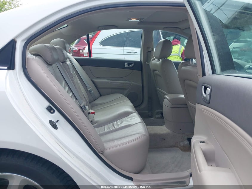2008 HYUNDAI SONATA VIN: 5NPEU46FX8H312094