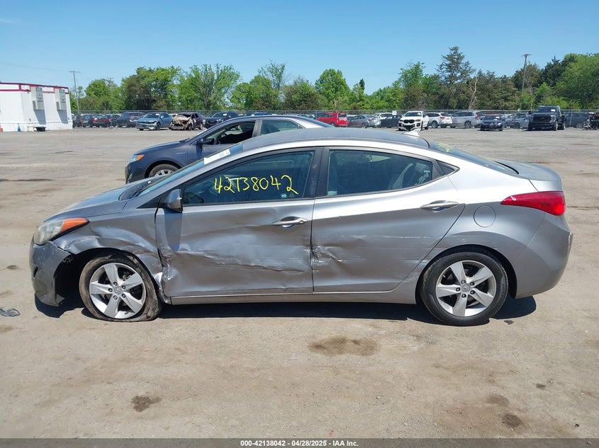 2011 HYUNDAI ELANTRA VIN: KMHDH4AE8BU149596