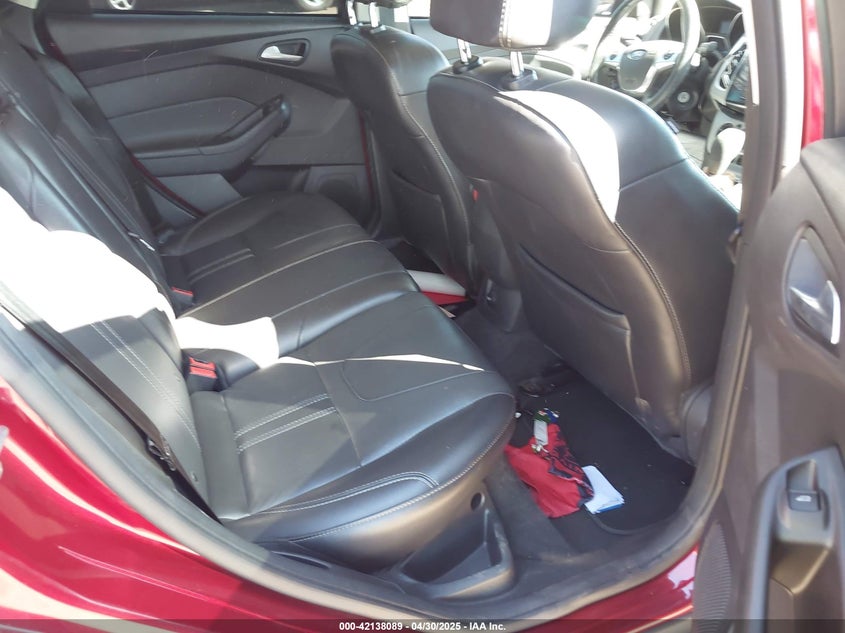 2014 FORD FOCUS SE - 1FADP3F27EL341575