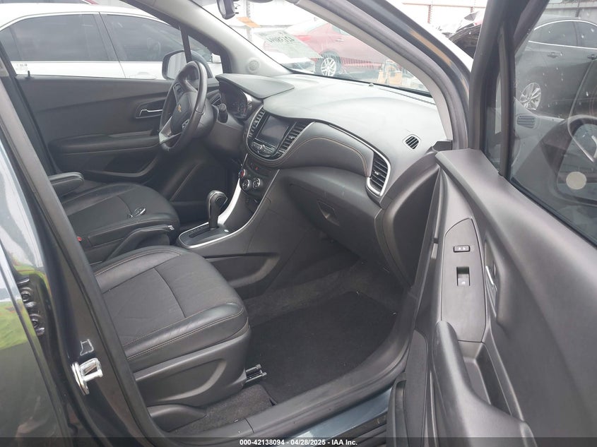 2022 CHEVROLET TRAX AWD LT - KL7CJPSM3NB506658