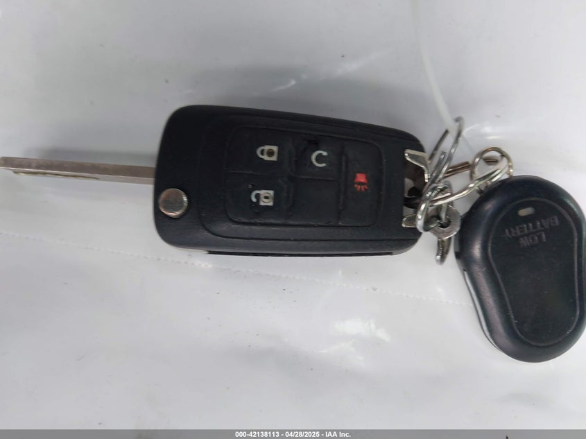 2011 CHEVROLET EQUINOX VIN: 2GNALPEC7B1184262