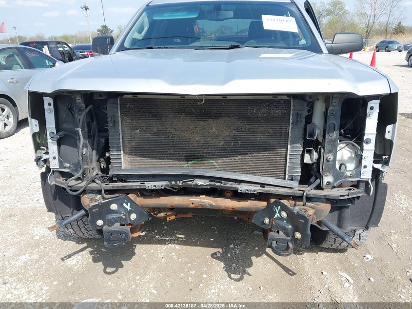 2014 CHEVROLET SILVERADO 1500 VIN: 3GCUKREH2EG334418