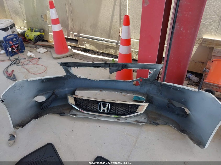 2009 HONDA ACCORD VIN: 1HGCS12769A025050