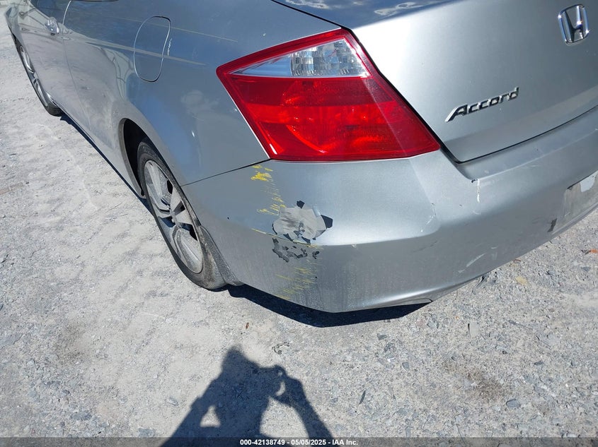 2009 HONDA ACCORD VIN: 1HGCS12329A022224