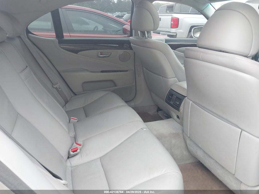 2008 LEXUS LS 460 VIN: JTHBL46F785075472