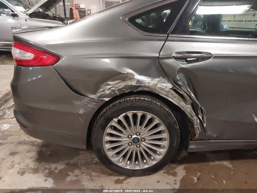 2013 FORD FUSION VIN: 3FA6P0RU6DR319586