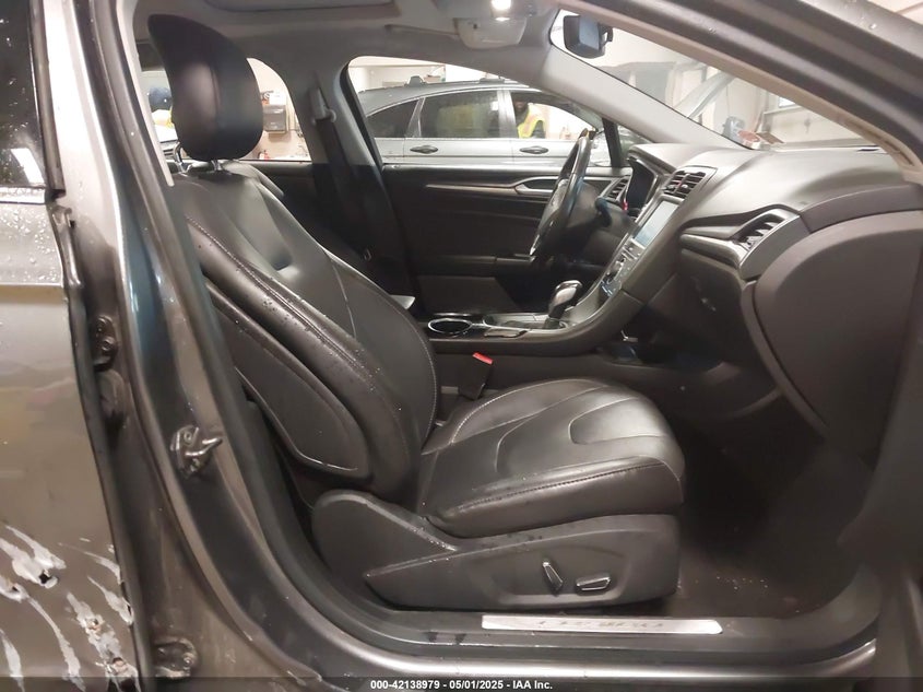 2013 FORD FUSION VIN: 3FA6P0RU6DR319586