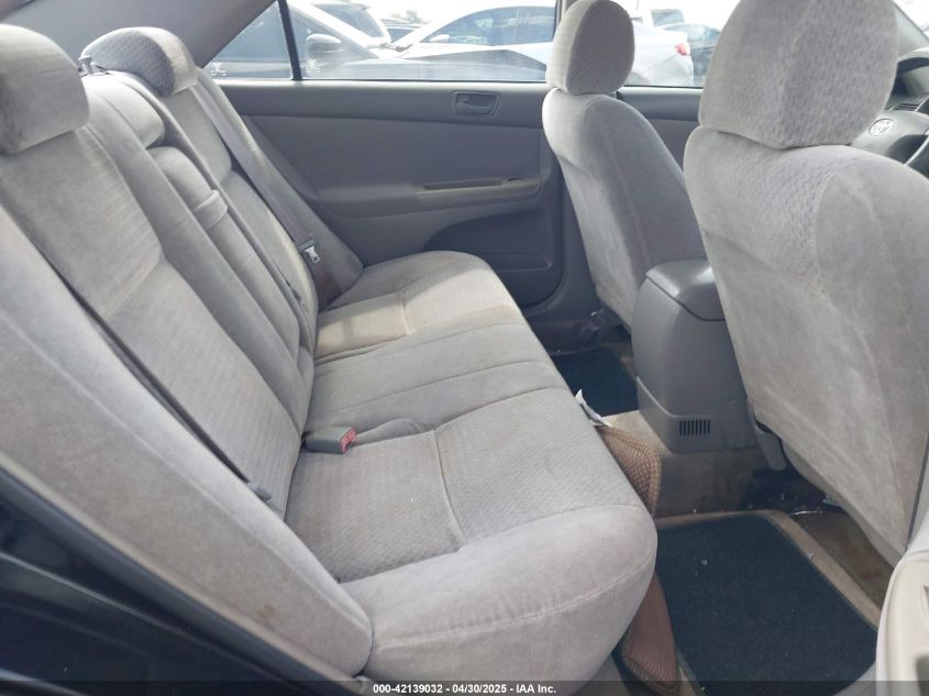 2002 Toyota Camry Le VIN: 4T1BE32K02U025367 Lot: 42139032