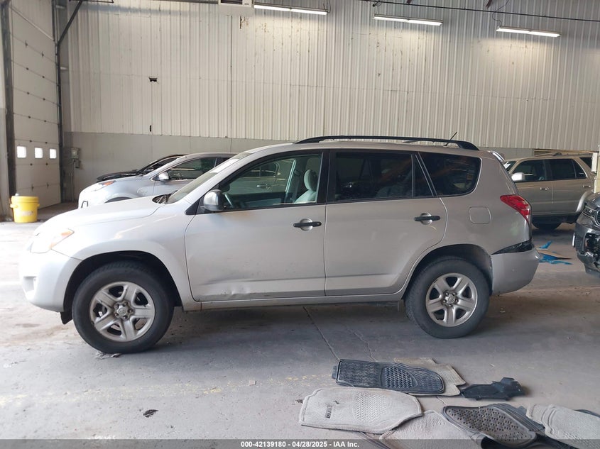 2009 TOYOTA RAV4 VIN: JTMBF33V19D013328