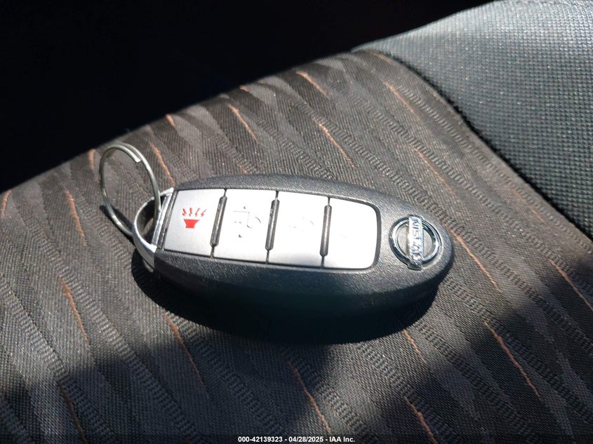 2017 NISSAN ROGUE SV - 5N1AT2MV3HC856279