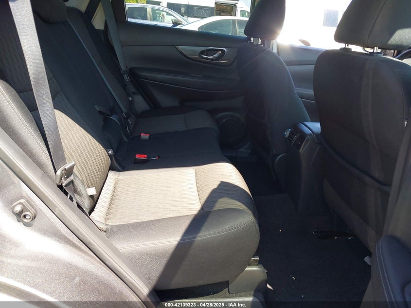 2017 NISSAN ROGUE SV - 5N1AT2MV3HC856279