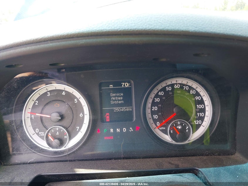 2013 RAM 1500 VIN: 1C6RR6FT1DS538810