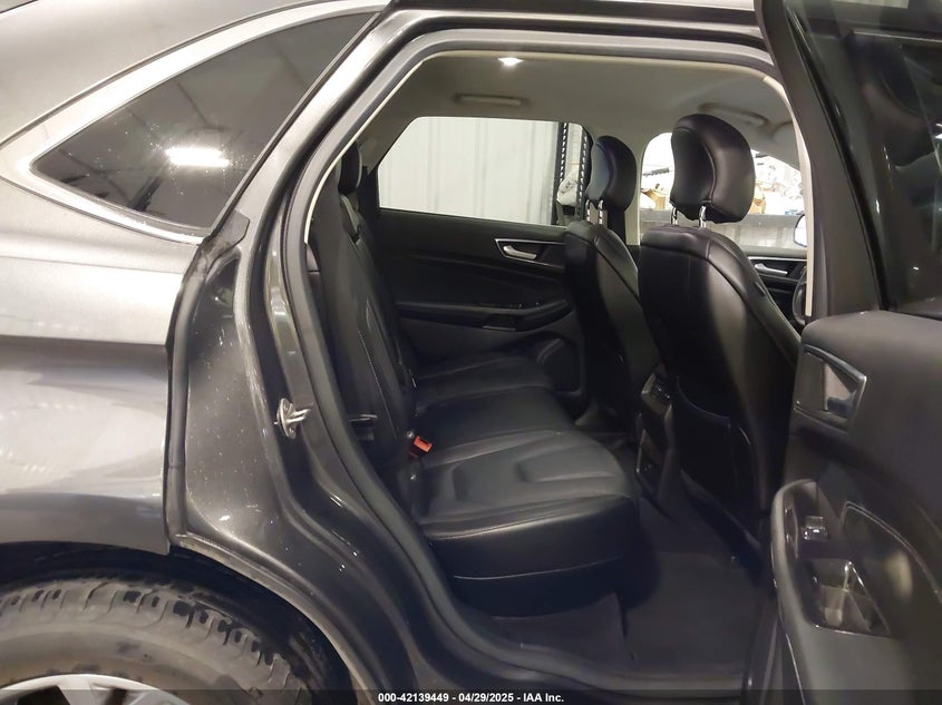 VIN 2FMPK4K95HBB57606 2017 FORD EDGE TITANIUM