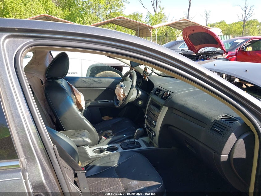 2010 MERCURY MILAN VIN: 3MEHM0JG4AR614620