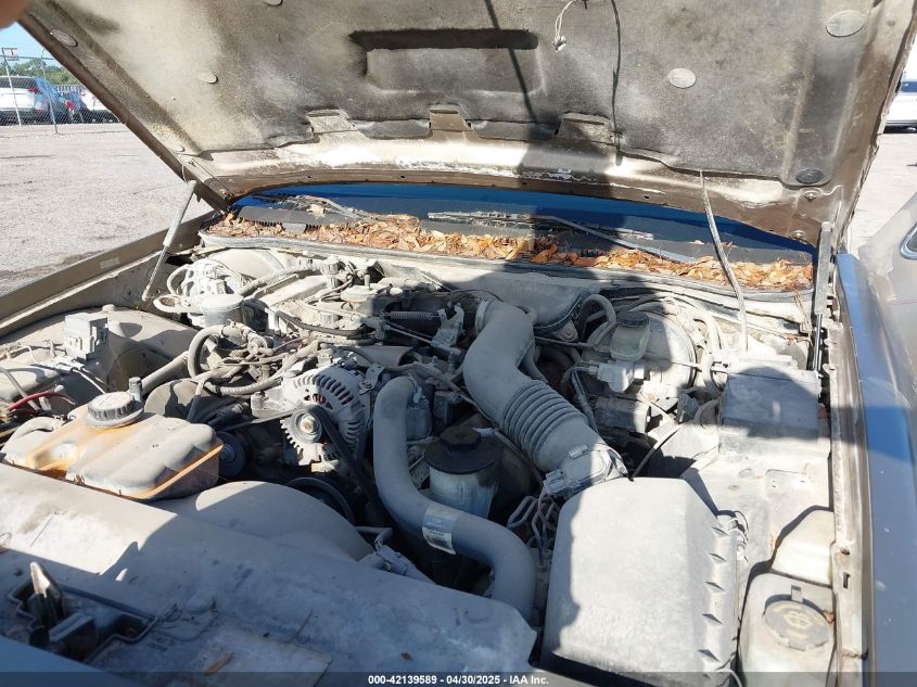 2002 Mercury Grand Marquis Ls VIN: 2MEFM75W72X662830 Lot: 42139589