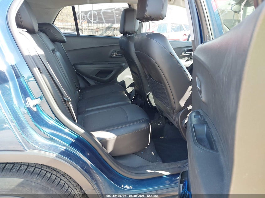 2020 CHEVROLET TRAX FWD LT - 3GNCJLSB0LL109700