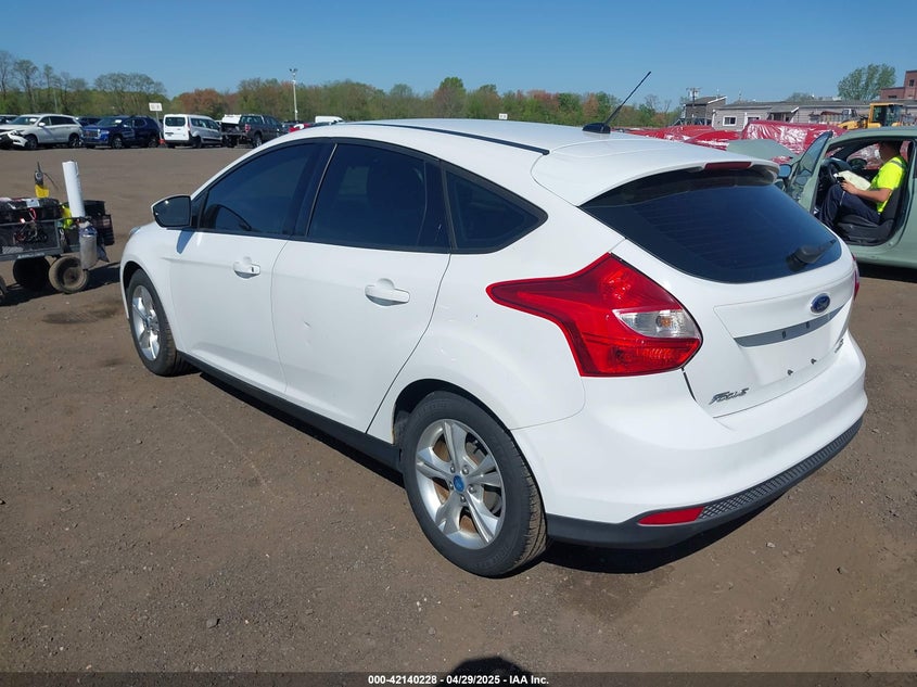 2013 FORD FOCUS VIN: 1FADP3K26DL262144