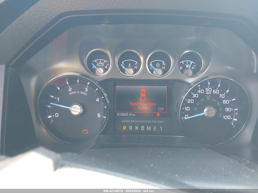 2013 FORD F-250 VIN: 1FT7W2BT2DEA63206