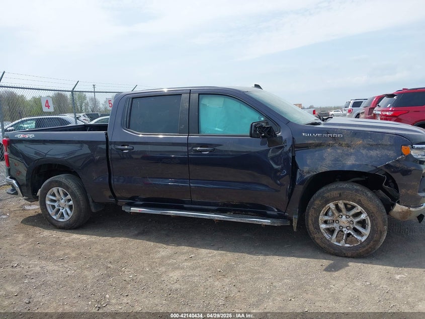 VIN 3GCPDKEK8PG260418 2023 CHEVROLET SILVERADO 1500 4WD  SHORT BED LT WITH 2FL