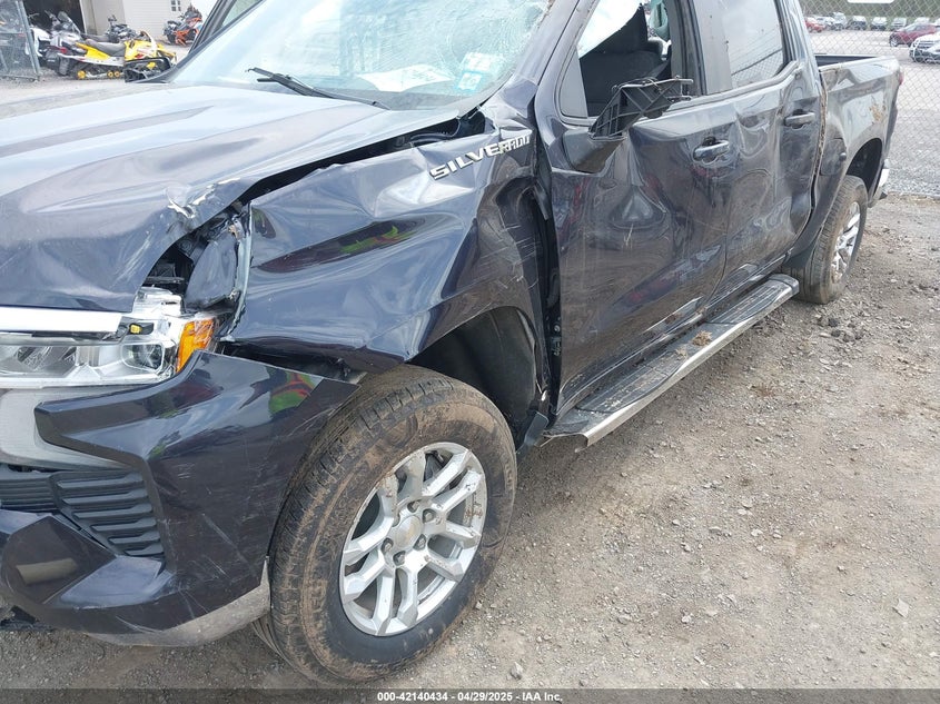 VIN 3GCPDKEK8PG260418 2023 CHEVROLET SILVERADO 1500 4WD  SHORT BED LT WITH 2FL