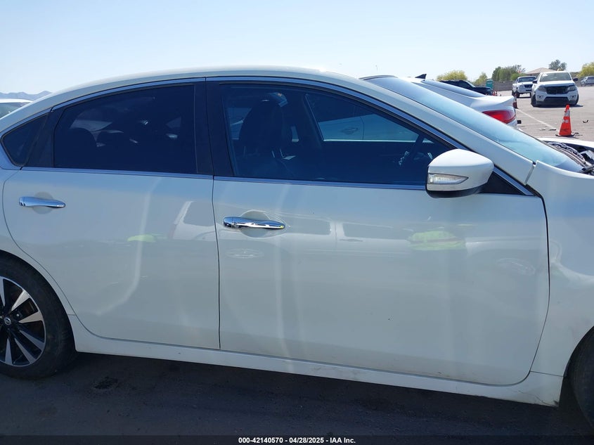 2018 NISSAN ALTIMA VIN: 1N4AL3AP0JC192731