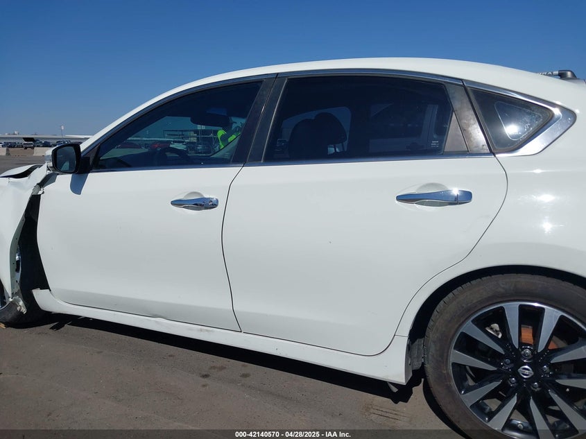 2018 NISSAN ALTIMA VIN: 1N4AL3AP0JC192731