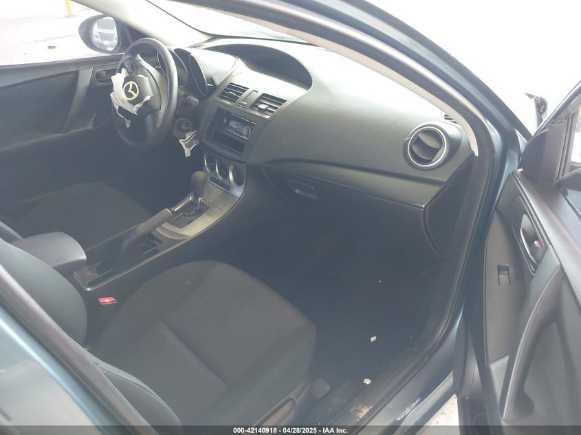 2010 MAZDA MAZDA3 VIN: JM1BL1SG9A1113229