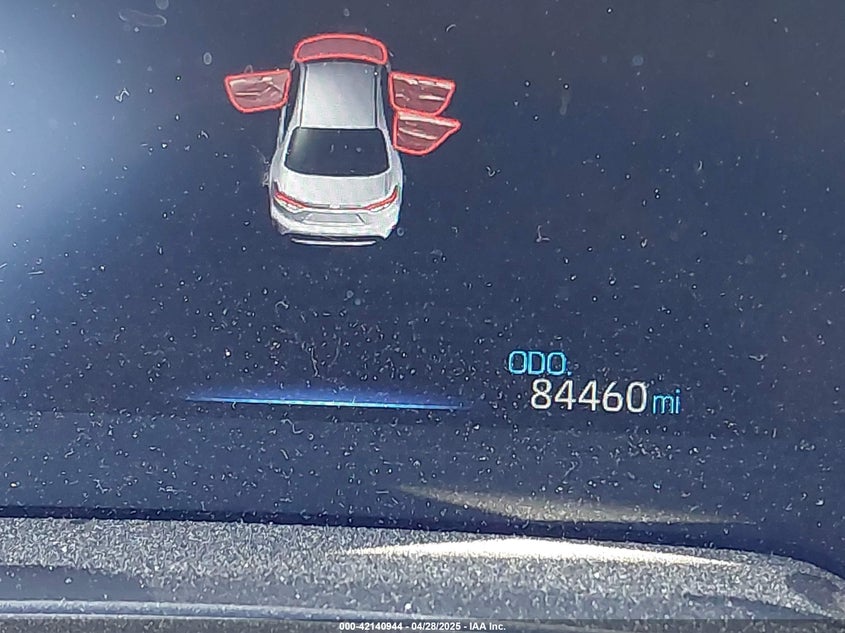 2021 TOYOTA COROLLA HYBRID LE - JTDEAMDE9MJ011644