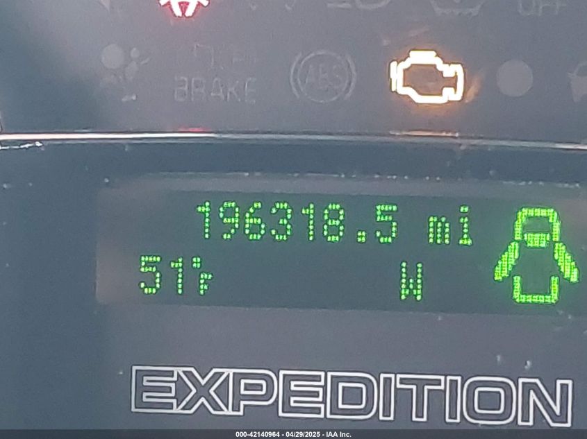 2007 Ford Expedition Xlt VIN: 1FMFU15597LA82324 Lot: 42140964