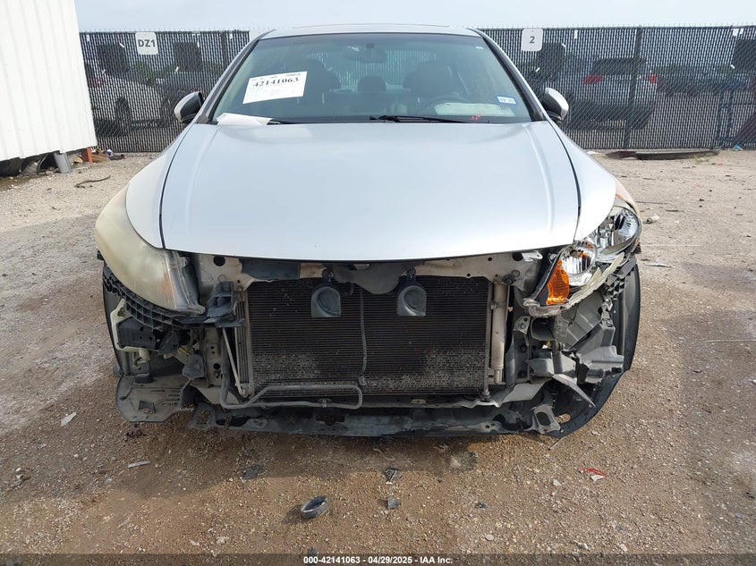 2008 HONDA ACCORD VIN: JHMCP26868C051416