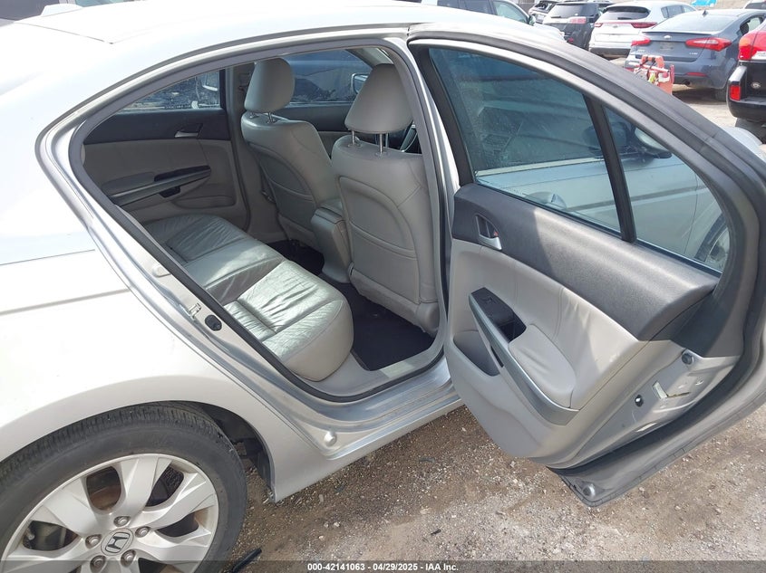 2008 HONDA ACCORD VIN: JHMCP26868C051416