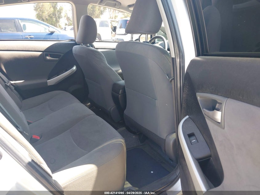 2015 TOYOTA PRIUS VIN: JTDKN3DU6F1978465
