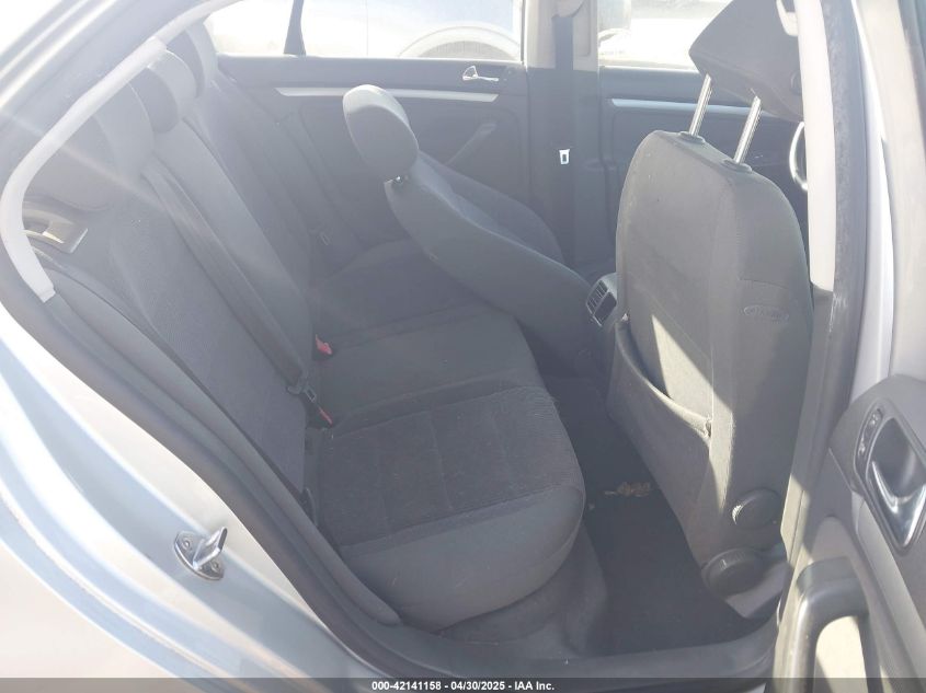 2005 Volkswagen Jetta Value Edition VIN: 3VWPF71K65M614400 Lot: 42141158