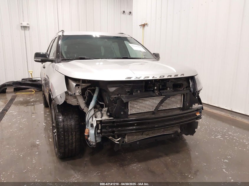2016 FORD EXPLORER VIN: 1FM5K8GT6GGA20233
