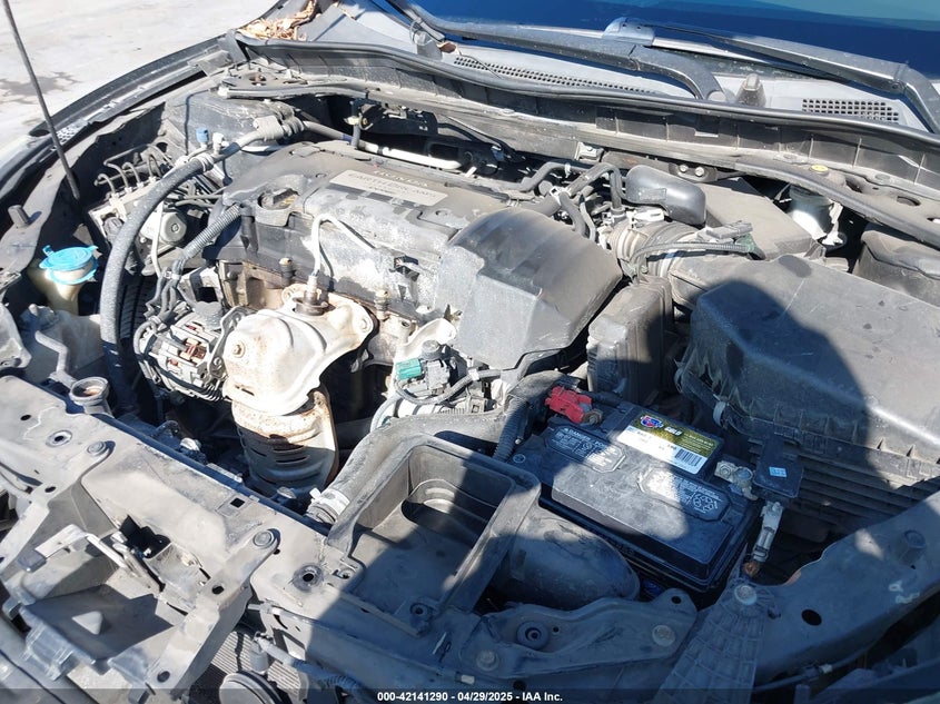 2013 HONDA ACCORD VIN: 1HGCR2F54DA152513