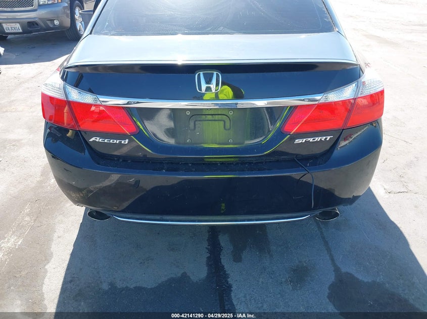2013 HONDA ACCORD VIN: 1HGCR2F54DA152513