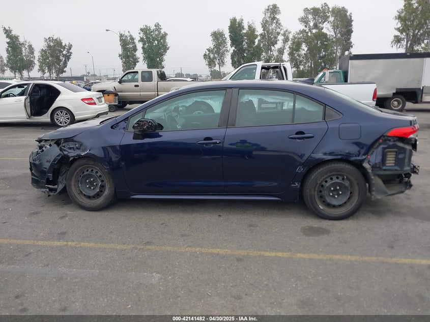 2020 TOYOTA COROLLA LE - 5YFEPRAE8LP106139