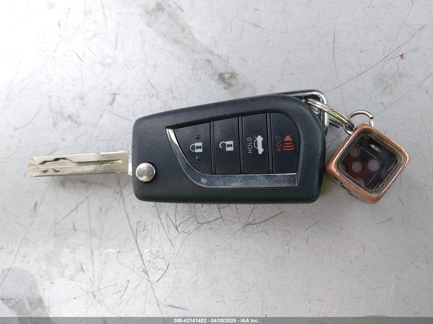 2020 TOYOTA COROLLA LE - 5YFEPRAE8LP106139