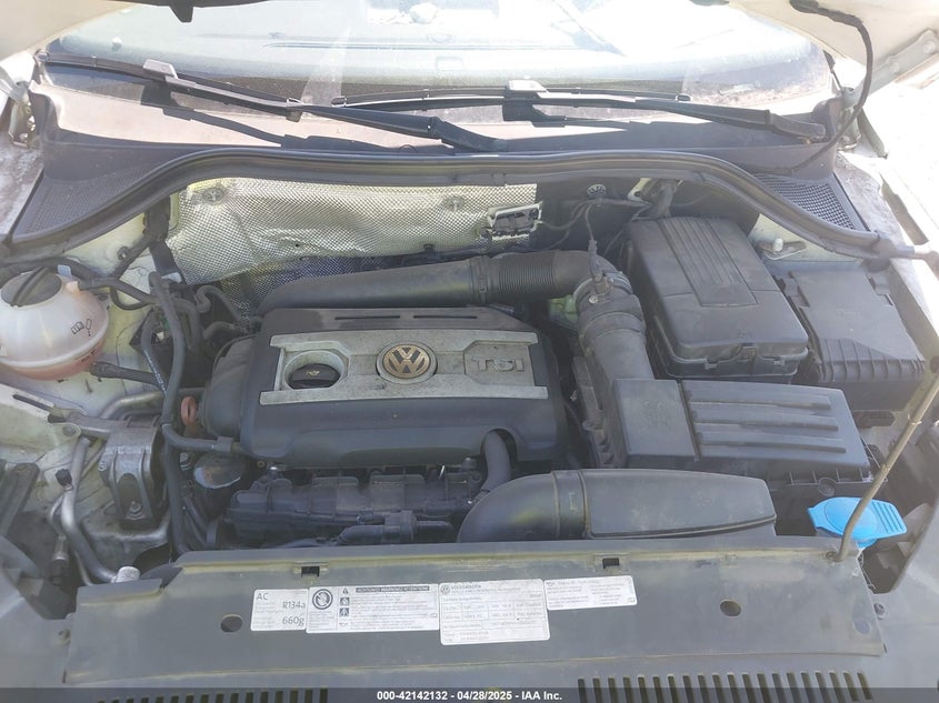 2013 VOLKSWAGEN TIGUAN VIN: WVGAV7AX4DW528410