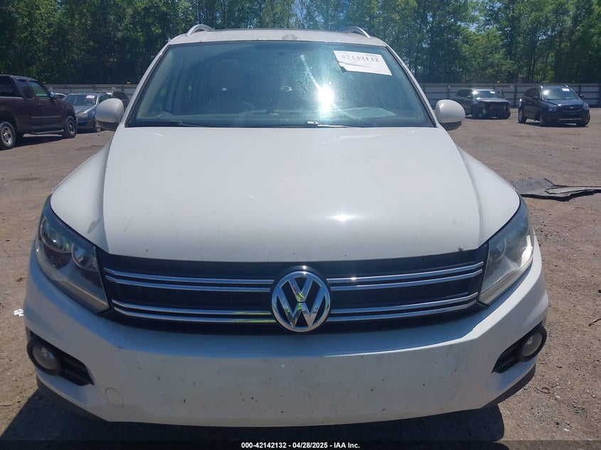 2013 VOLKSWAGEN TIGUAN VIN: WVGAV7AX4DW528410