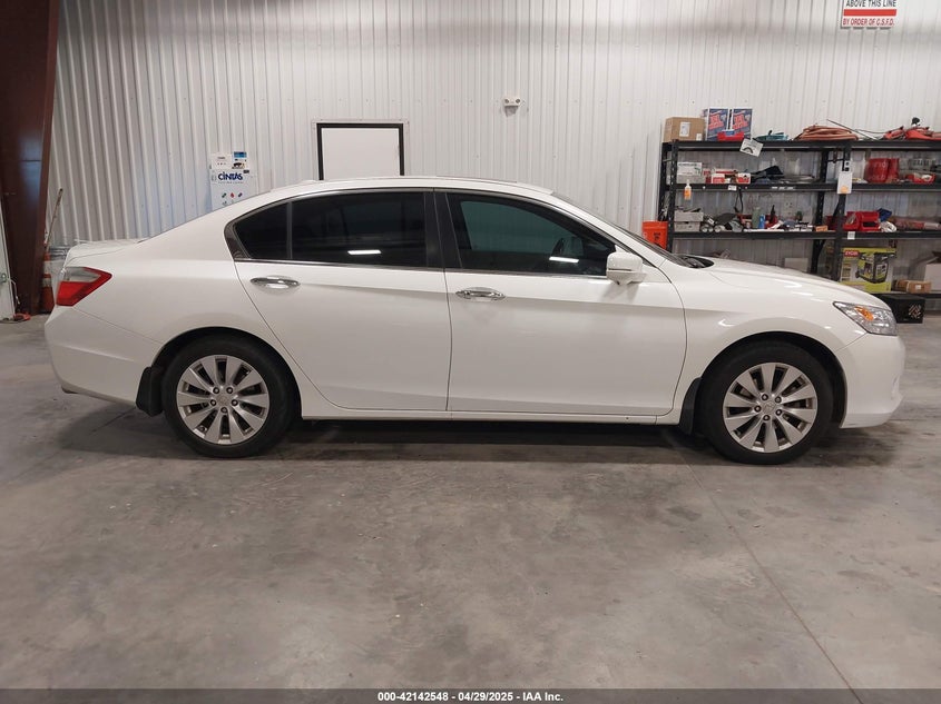 2014 HONDA ACCORD VIN: 1HGCR3F85EA023021